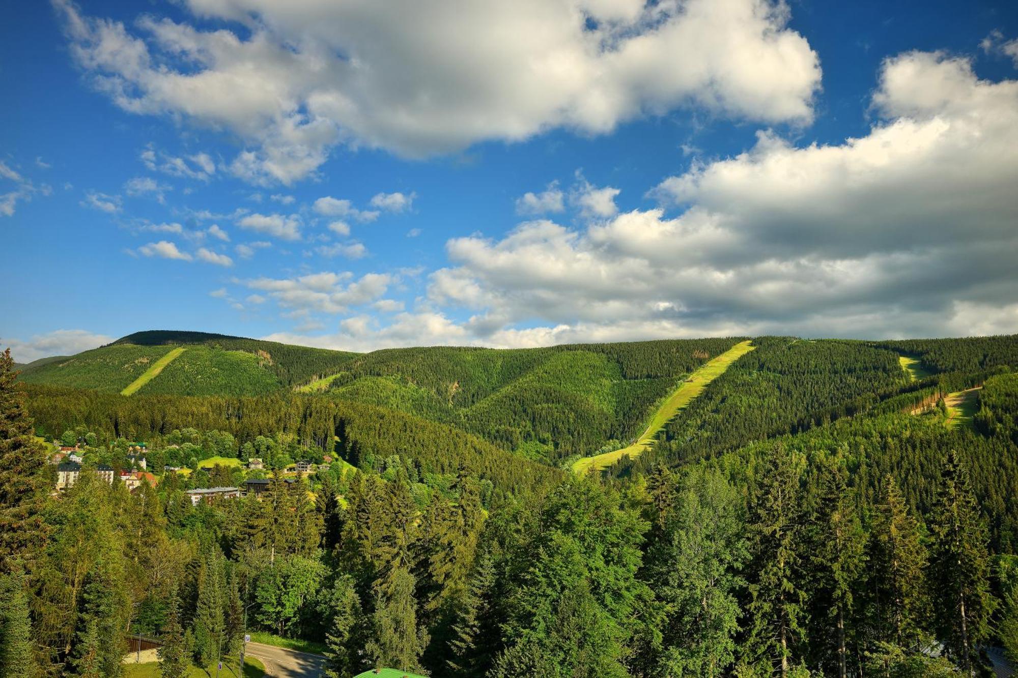 Harmony Hotel Spindleruv Mlyn Exterior photo